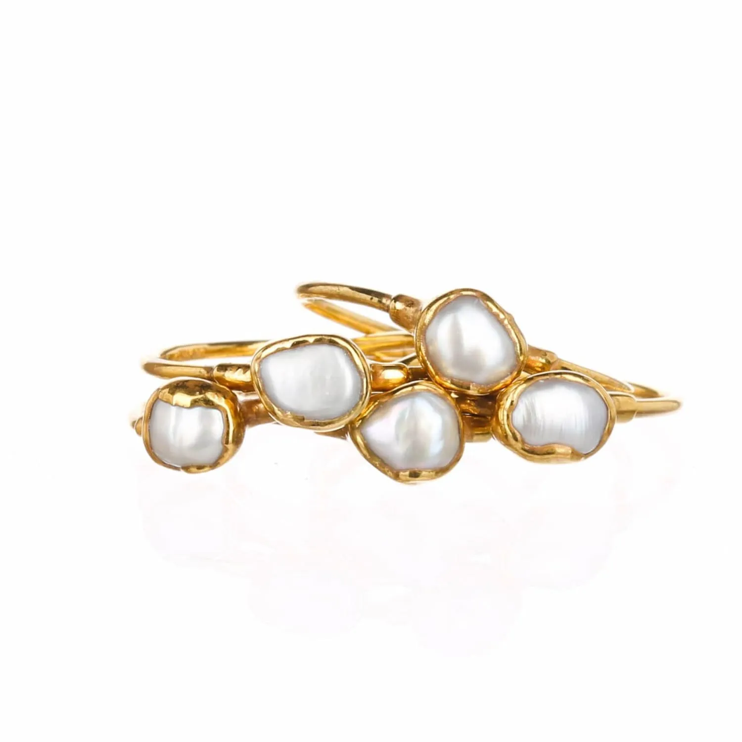 Dainty Raw Pearl Ring