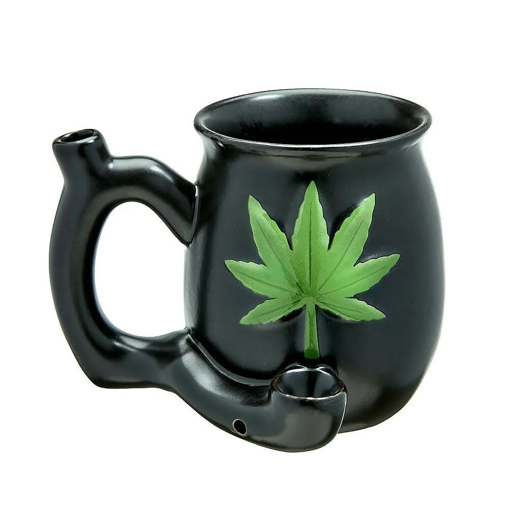 Embossed Green Leaf Matte Black Mug Pipe