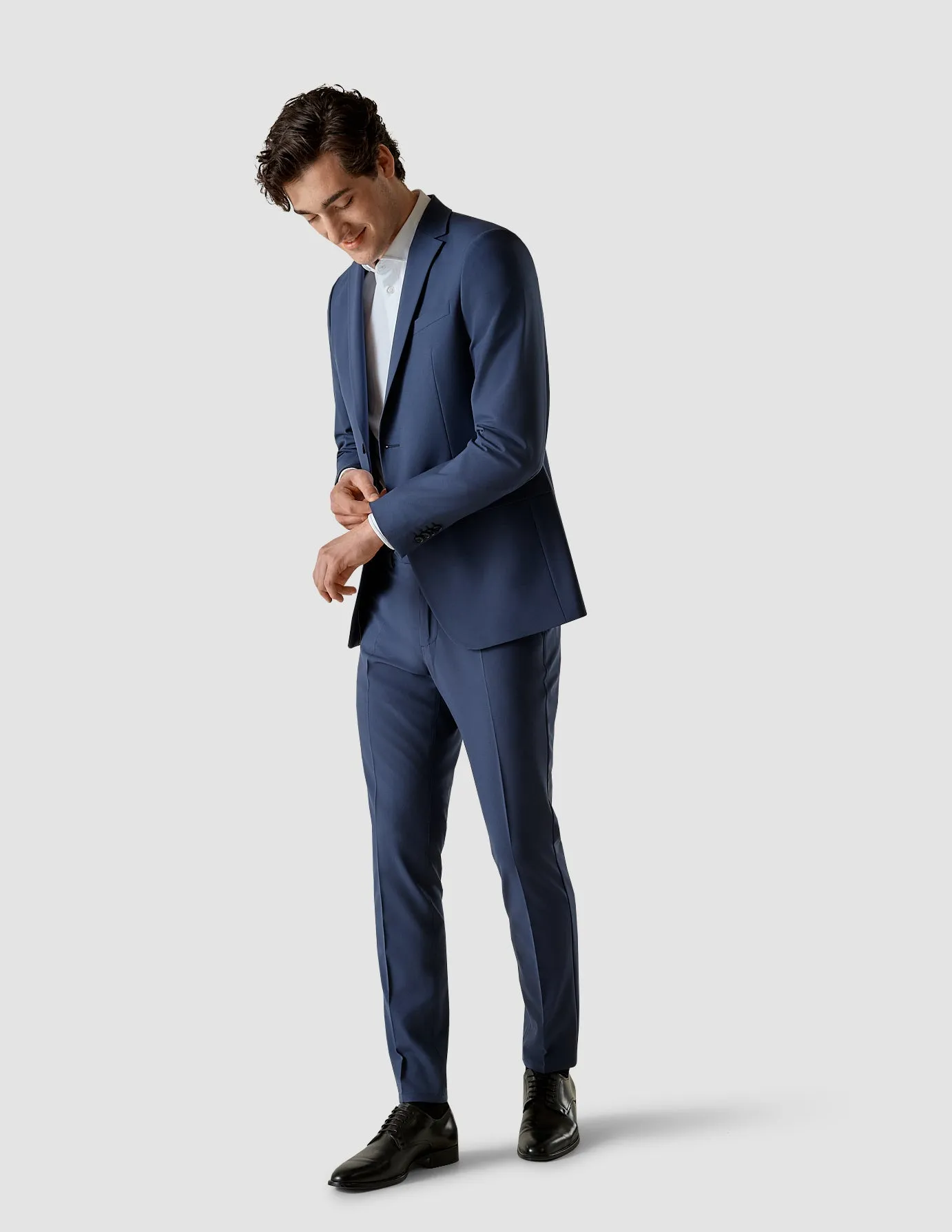 Essential Suit Marine Blue