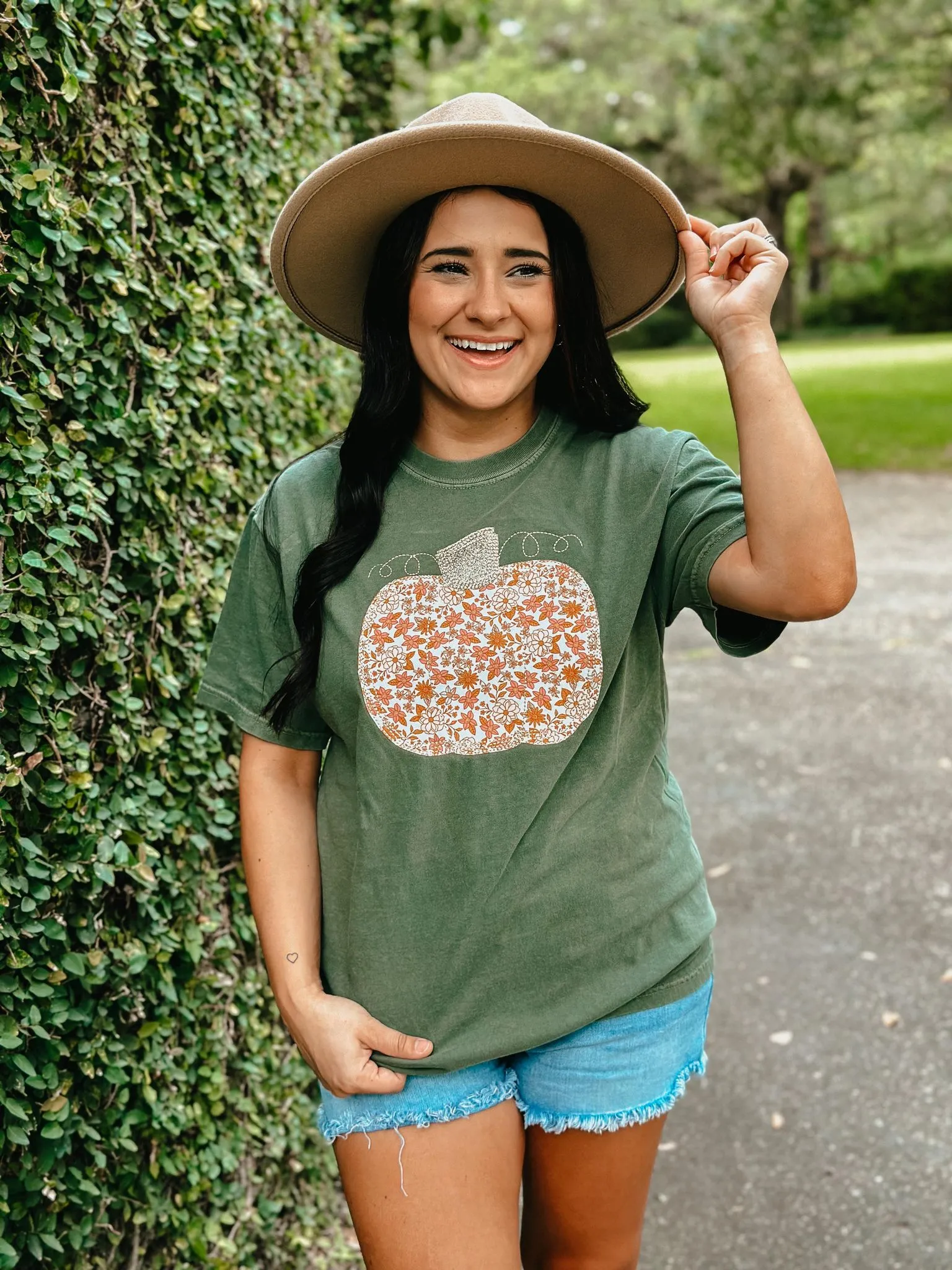 Floral Glitter Pumpkin Applique Tee