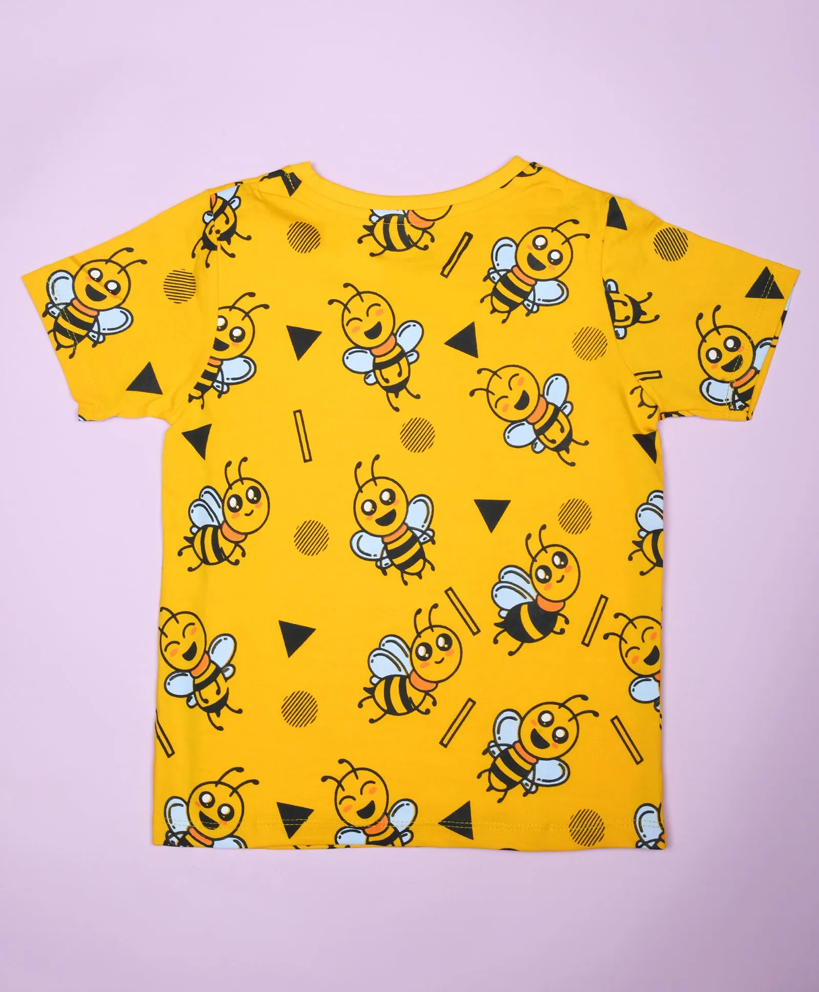 Honeybee Pattern Half Sleeves T-Shirt & Shorts Set