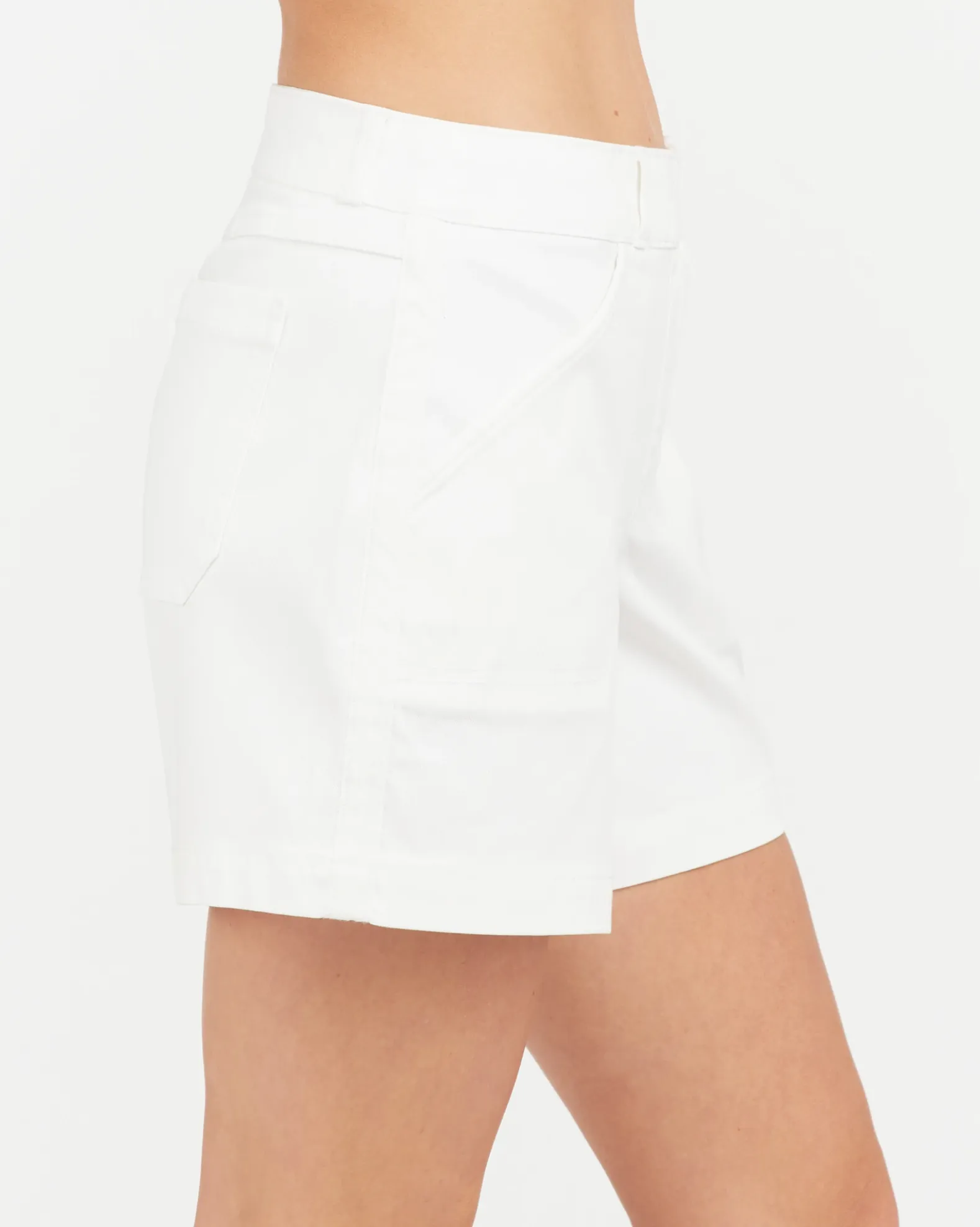 Stretch Twill Shorts, 6" | Bright White - M,L