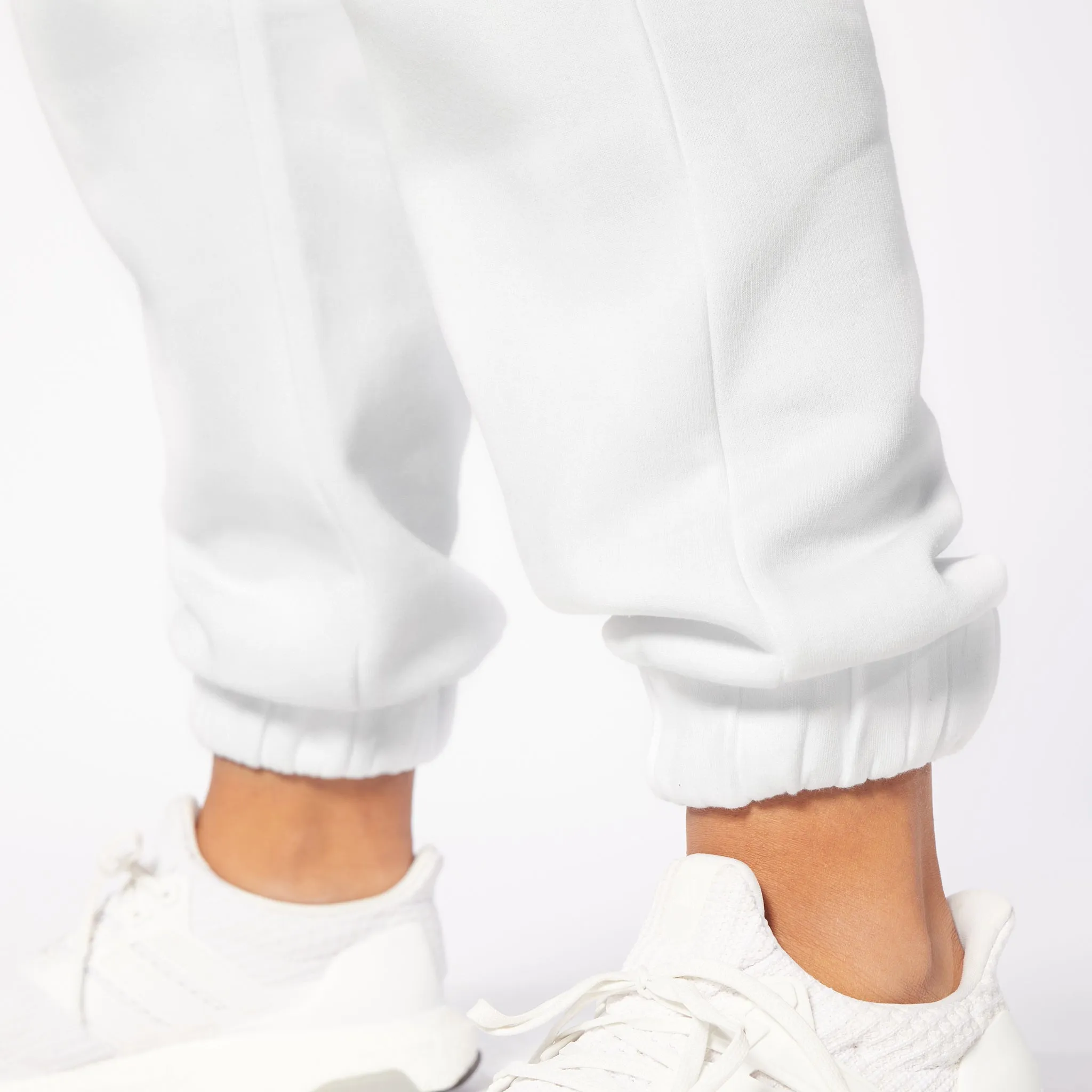 Vanquish Oversized White Sweatpants