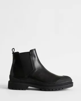 Wellington Leather Chelsea Boot