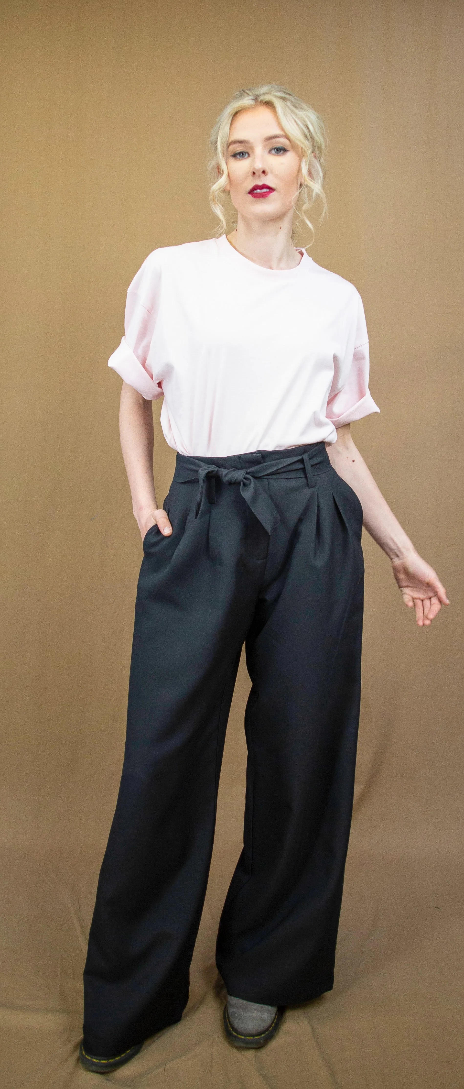 Wide Leg Stanton Trouser in Black.